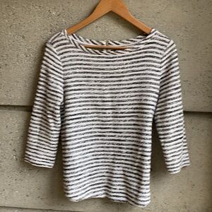Ann Taylor Loft Fine Knit Lightweight Top